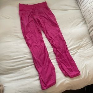 Dance studio pants bright pink